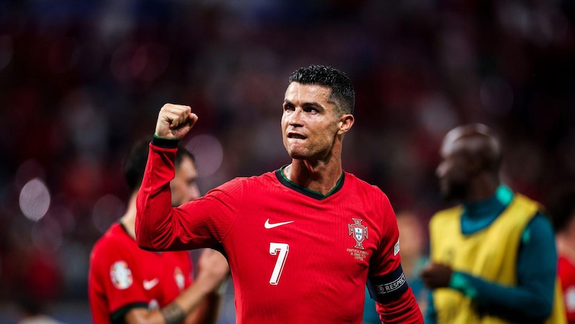 郑钦文首进WTA1000迈阿密站女单八.